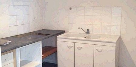 Appartement 4 pièces à Valenciennes - Photo 2