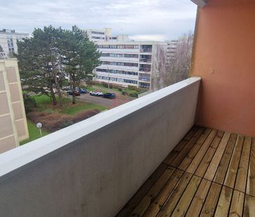 Location Appartement 3 pièces 83m² MONT ST AIGNAN 76130 - Photo 1
