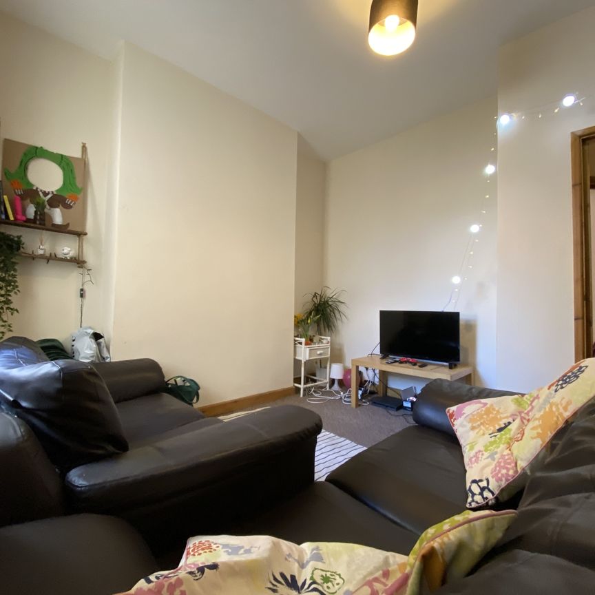 Coburn Street, Cathays - Photo 1