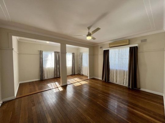 HILLTOP NEIGHBOURHOOD, CLOSE TO SCHOOLS - Photo 1