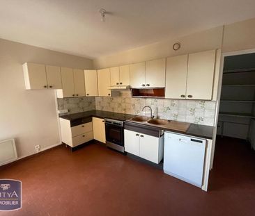 Location Appartement 4 pièces 93m² VILLEURBANNE 69100 - Photo 2