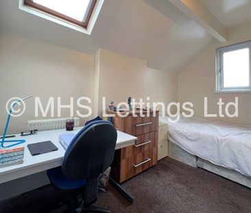 6 Bedroom Mid Terraced House for rent in Regent Terrace - Photo 4