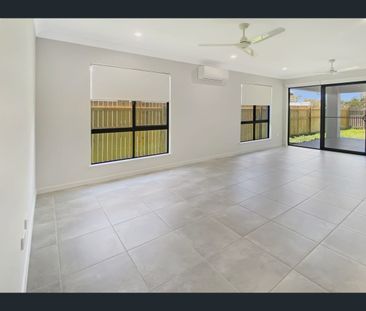 10 Collaroy St, Bohle Plains, Qld 4817 - Photo 5