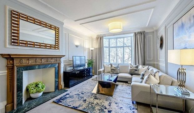 6 bedroom flat with 1 reception and 2 bathrooms in St. Johns Wood, NW8 - Photo 1