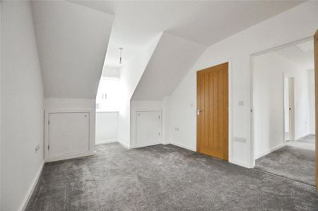 4 bedroom detached house to rent - Photo 5