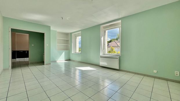Location appartement 3 pièces, 87.20m², Vincey - Photo 1