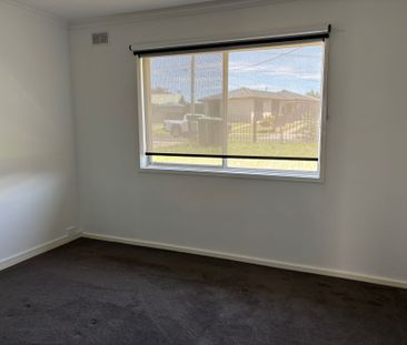 Charming Family Home in Meadow Heights - Photo 4