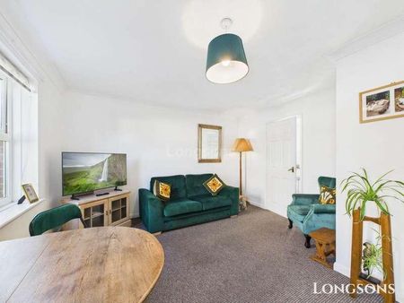 Cateryne Court, Swaffham, PE37 - Photo 5