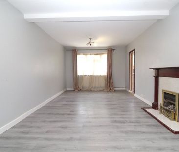 Rowdown Crescent, New Addington, Croydon, CR0 0HQ - Photo 1