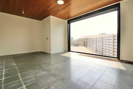 Ruime villa met 4 slp, tuin, 2 terrassen en 2 garages voor 1.250 EUR/mnd - Photo 4