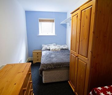 19 Cycle Street - Photo 1