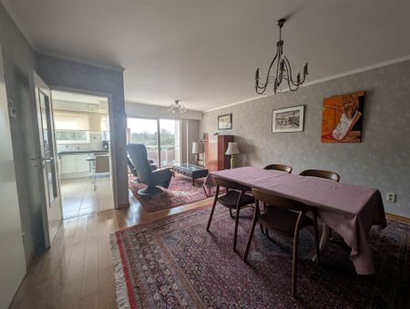 Gerenoveerd 2 slaapkamer appartement op toplocatie - Photo 2