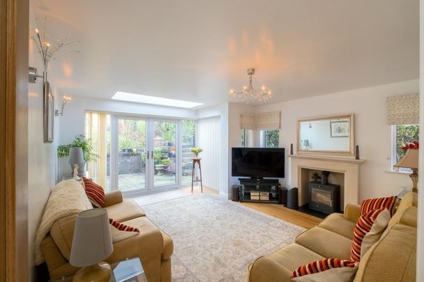 Fairefield Crescent, Glenfield - Photo 1