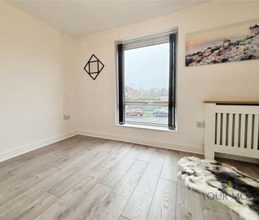 2 bedroom semi-detached house to rent - Photo 2