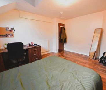 4 bedroom house to rent - Photo 2