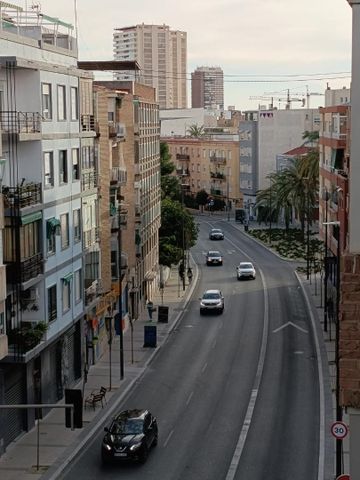 Piso de alquiler en Avinguda de Jijona, 47, Campoamor - Photo 4