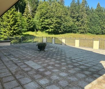 Appartement 4 pièces au rez - lumineux avec balcon et belle vue à S... - Foto 6