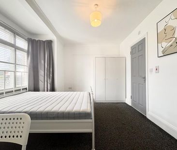 1 bedroom in a house share to rent - Photo 5