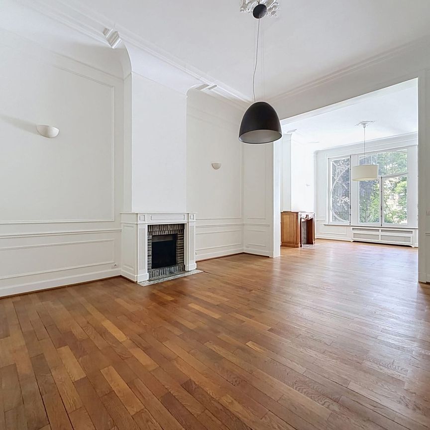 Tout savoir sur cet appartement à Forest - Foto 1
