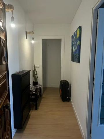 Carrer Màlaga, L'Hospitalet de Llobregat, Catalonia 08906 - Photo 2