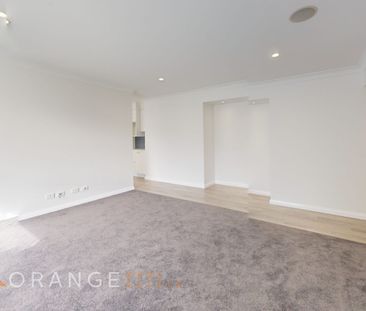 SPACIOUS & MODERN FAMILY LIVING - Photo 2