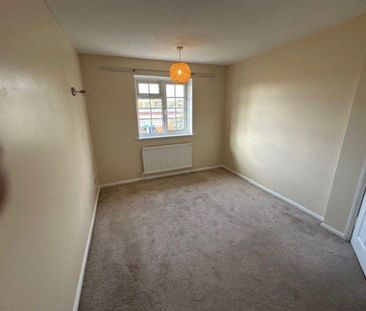 4 bedroom house to rent - Photo 3