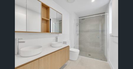 Living. Same same, but different. - Photo 5