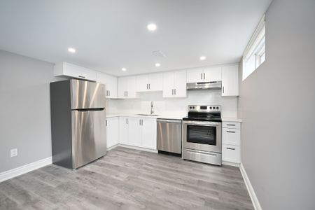For Lease - 1295 Pinegrove Road Unit# Lower, Oakville, Ontario - Photo 5