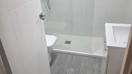 Apartamento de alquiler en Playa Bajadilla - Puertos - Photo 2