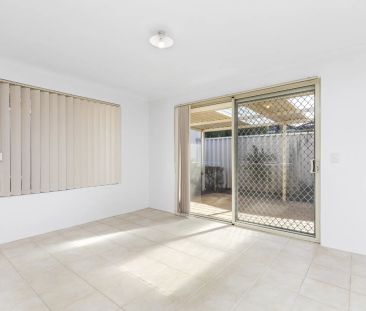 Great Family Home In Secure Complex! - Photo 1