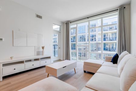 For Lease - 16 Concord Place Unit# 337, Grimsby, Ontario - Photo 2