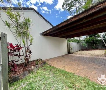 A SOUGHT-AFTER LOWSET UNIT IN A POPULAR COMPLEX! - Photo 2