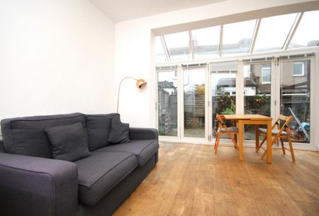 5 bedroom house to rent - Photo 2