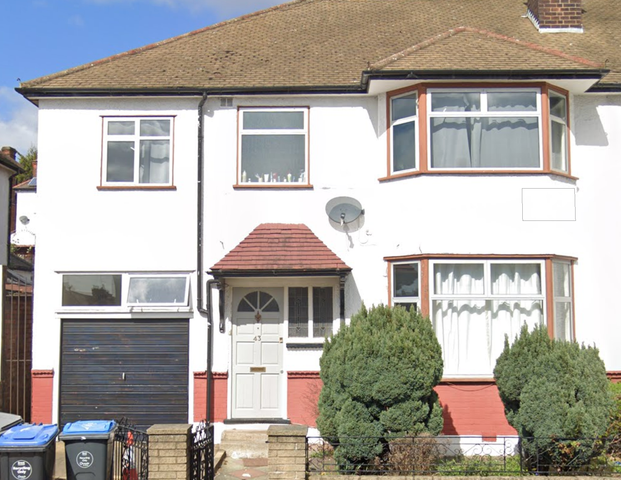 Dollis Hill Avenue Room 4 - Photo 1