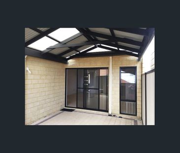 Immaculate rear villa - Photo 6