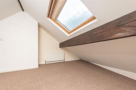 3 bed terraced house to rent in John Street, Greetland, Halifax - Photo 4