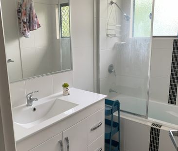 Manoora - Photo 3
