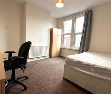 4 bedroom house to rent - Photo 4