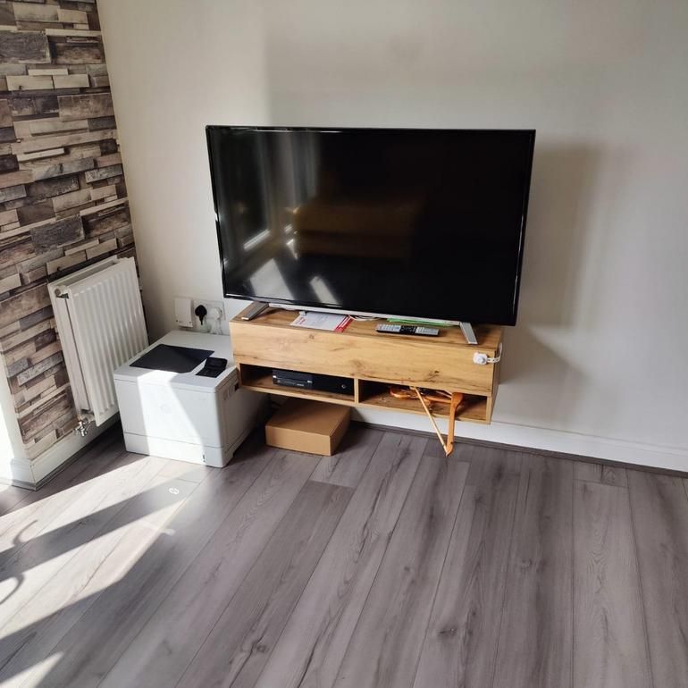 1 bedroom in a house share to rent - Photo 1