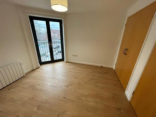 2 bedroom flat to rent - Photo 1