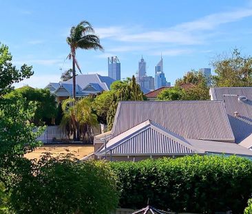 South Perth - Photo 2