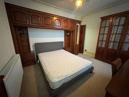 Humberstone Road, Plaistow, London, E13 - Photo 4