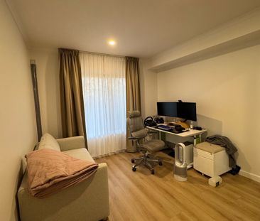 Adelaide CBD - Photo 2