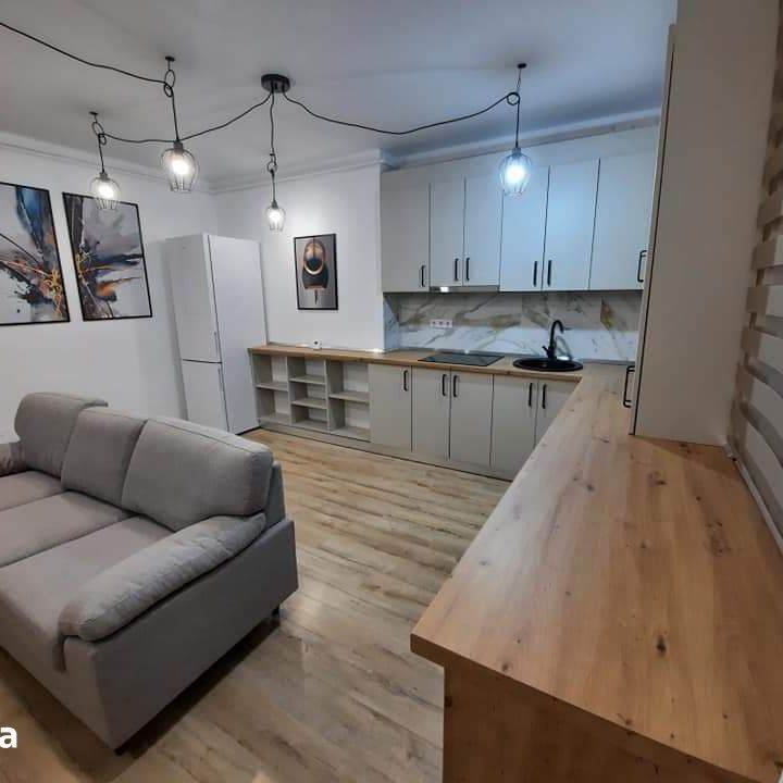 Apartament cu două camere! Loc de parcare inclus ! - Fotografie 1