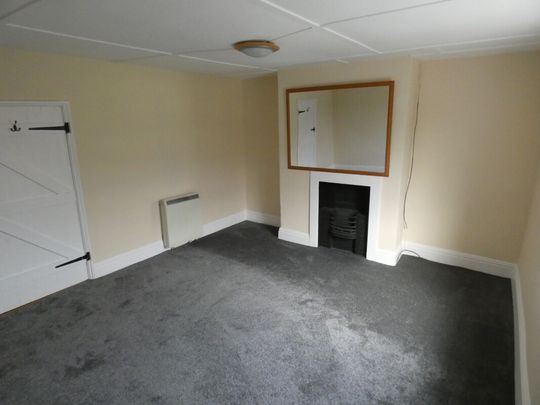 Budsworth Cottage, Northallerton - Photo 1