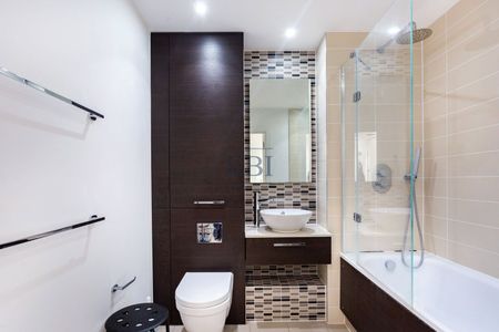 Stratosphere Tower, 55 Great Eastern Road, E15 1DL - Photo 5