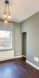 2 bedroom terraced house to rent - Photo 4