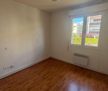 Location Maison 6 pièces 122m² CHAMALIERES 63400 - Photo 3