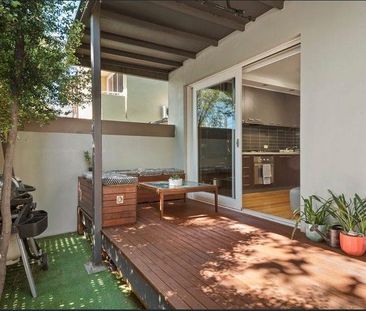 Alfresco Courtyard Living - Photo 5