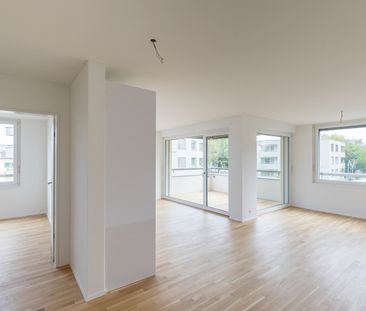 Moderne 2.5 Zi.-Whg. im naturnahen Fünfeck - Photo 4